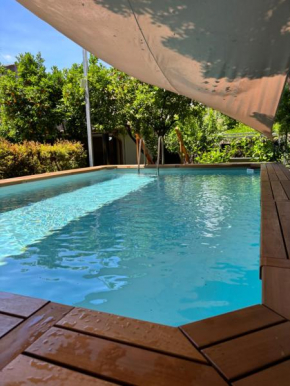 Ancient Luxury Home with heated pool near Catania, Taormina, the Sea and Mount Etna Giarre